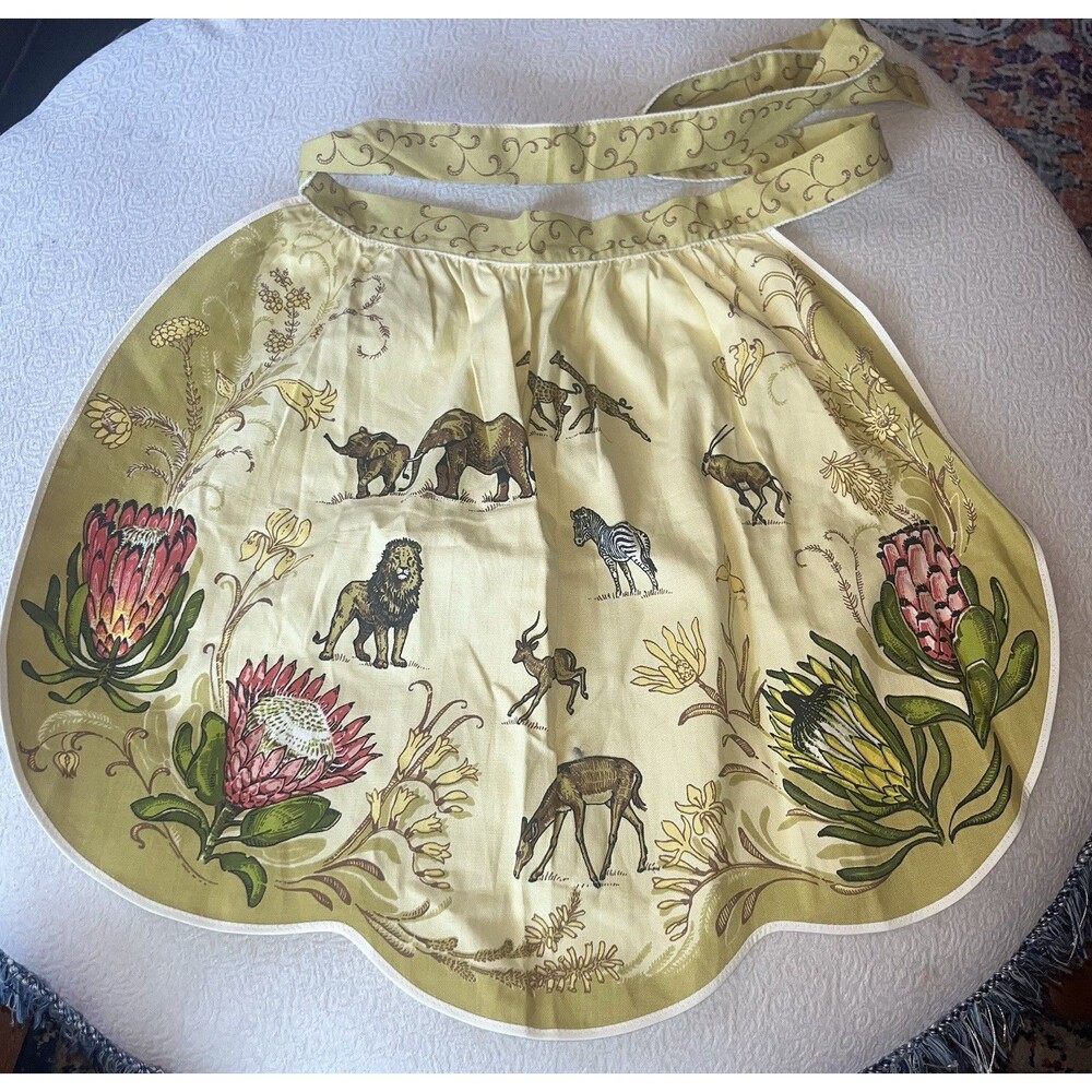 Animal Floral Print Waist Apron  Pale Yellow Beautiful Scalloped Edge